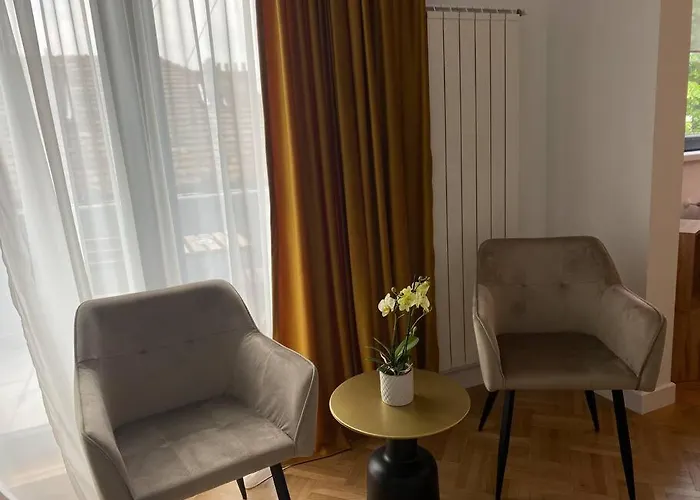 شقة Loft Floreasca *